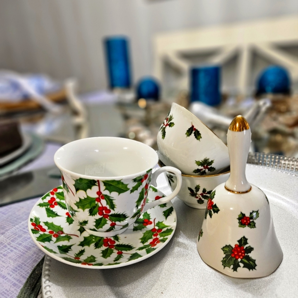 Bundle of Coffe Mug, rigging  bell and cereal bowl